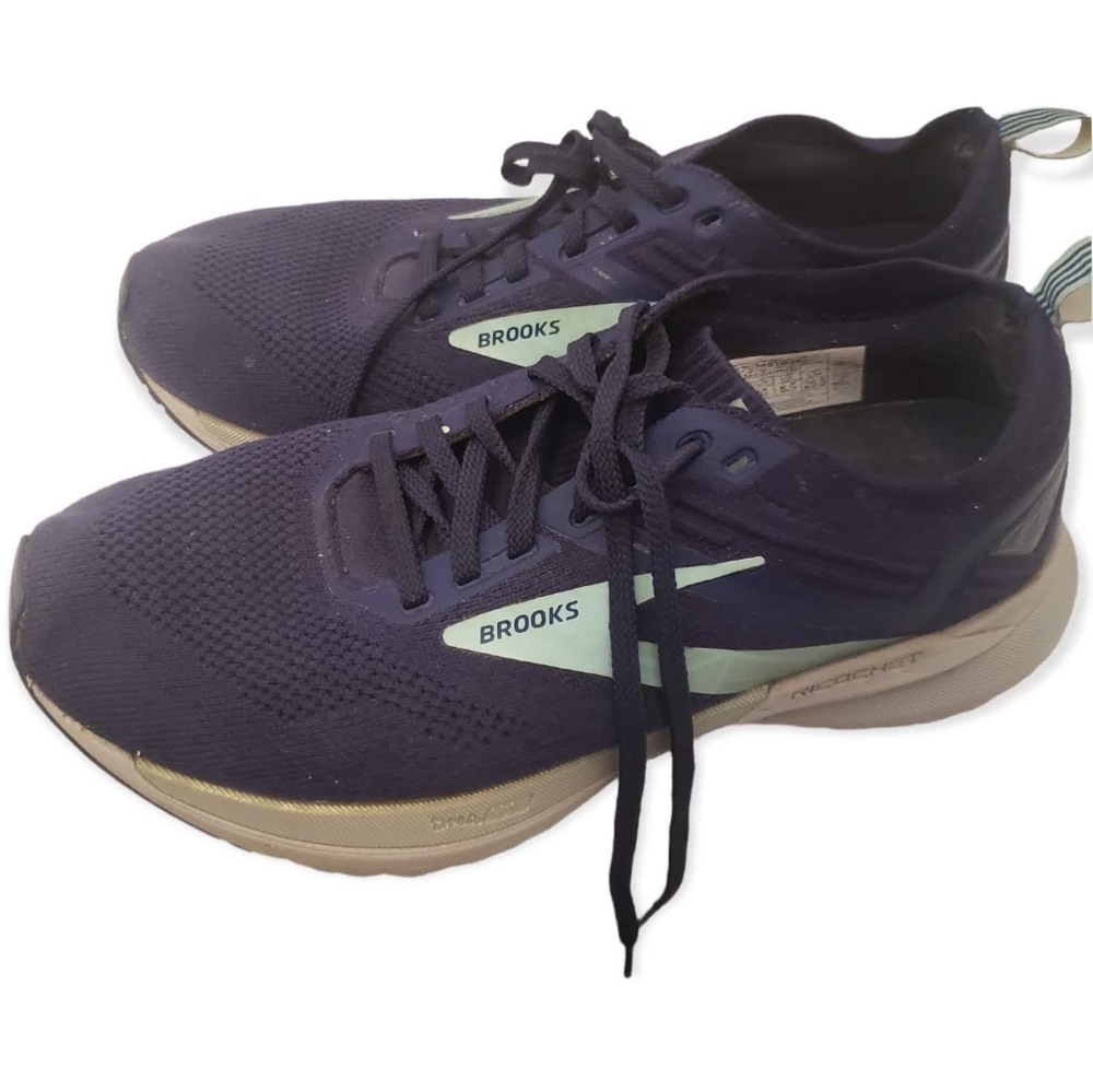 BROOKS Rocket 3 Running Shoes Size Women's 8.5